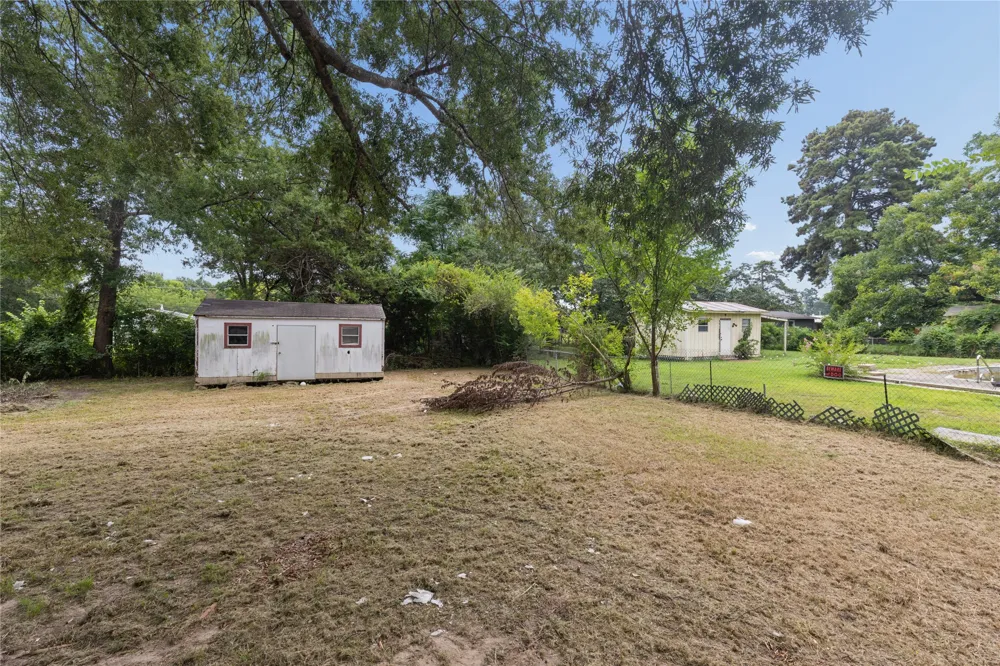 1003 Brooks New Boston, TX 75570