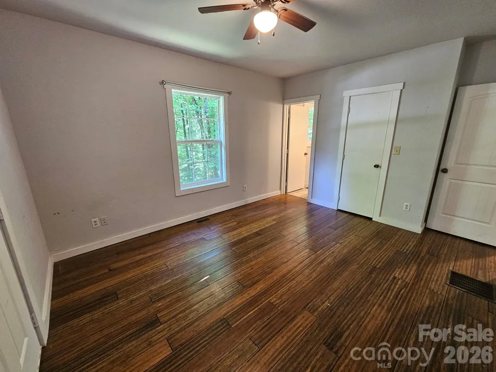 100 Squirrel Lane Sapphire, NC 28774