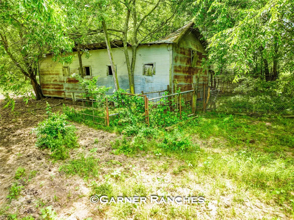 7008 Cr-1019 Wolfe City, TX 75496