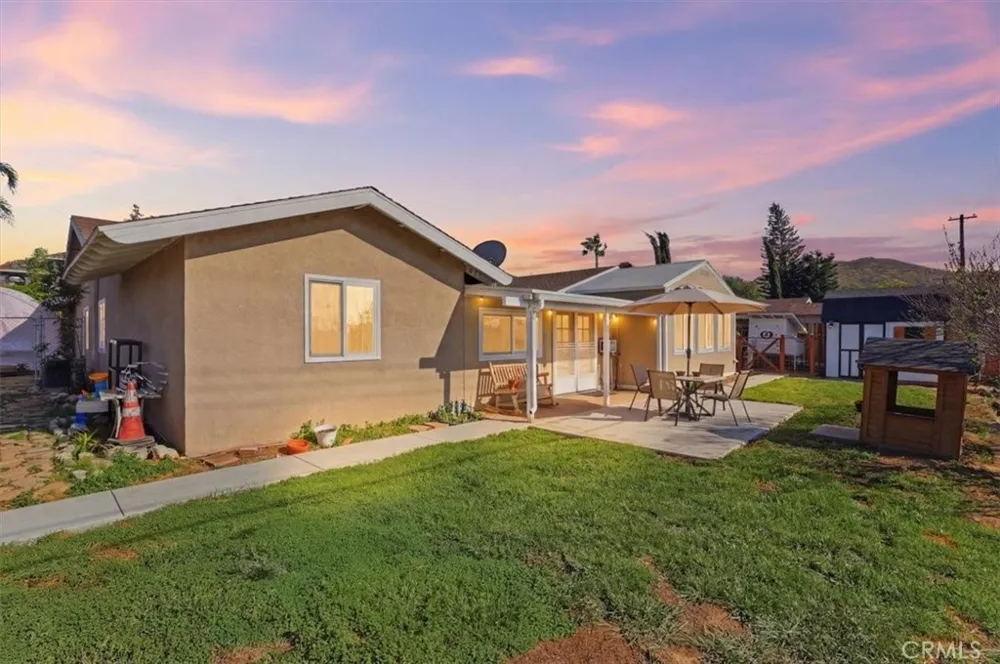 4138 Cedar Norco, CA 92860