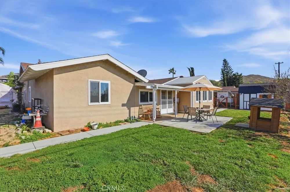 4138 Cedar Norco, CA 92860