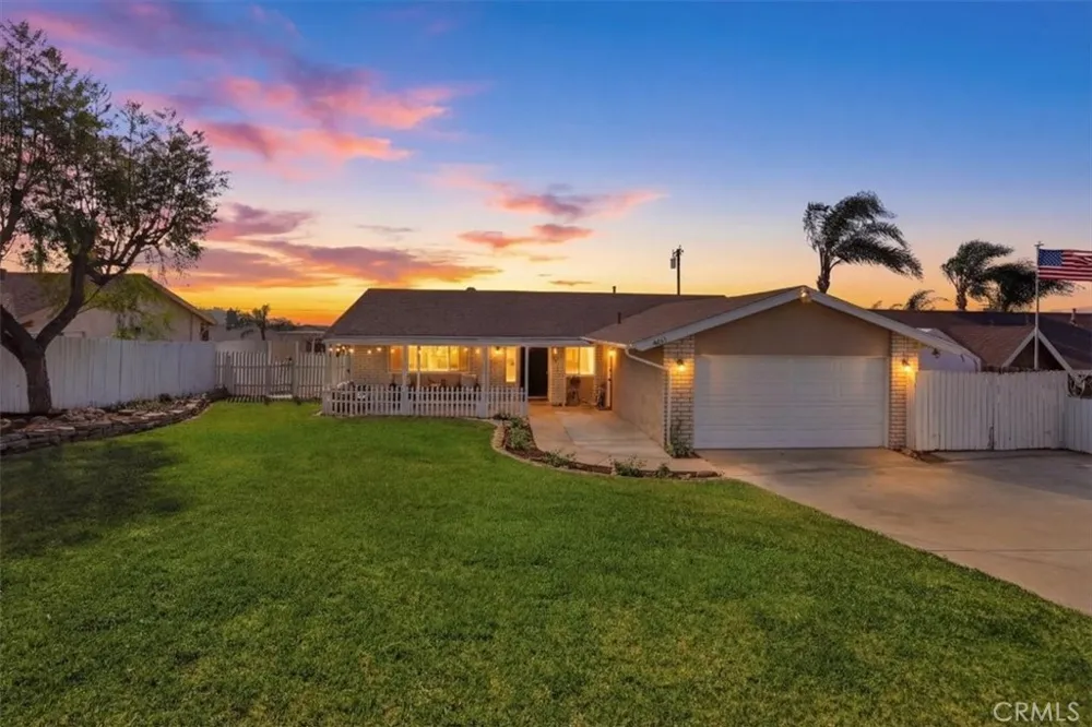 4138 Cedar Norco, CA 92860