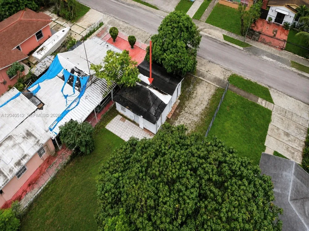 867 NW 109th St Miami, FL 33168