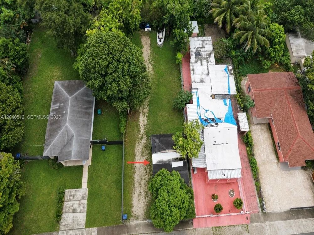867 NW 109th St Miami, FL 33168