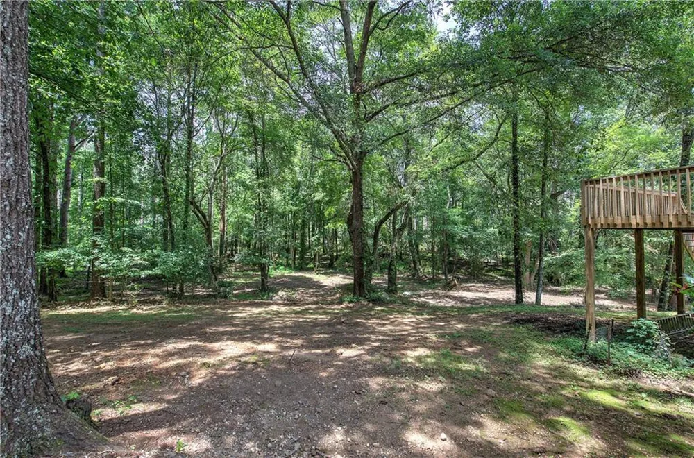 80 Iron Hill Road Taylorsville, GA 30178