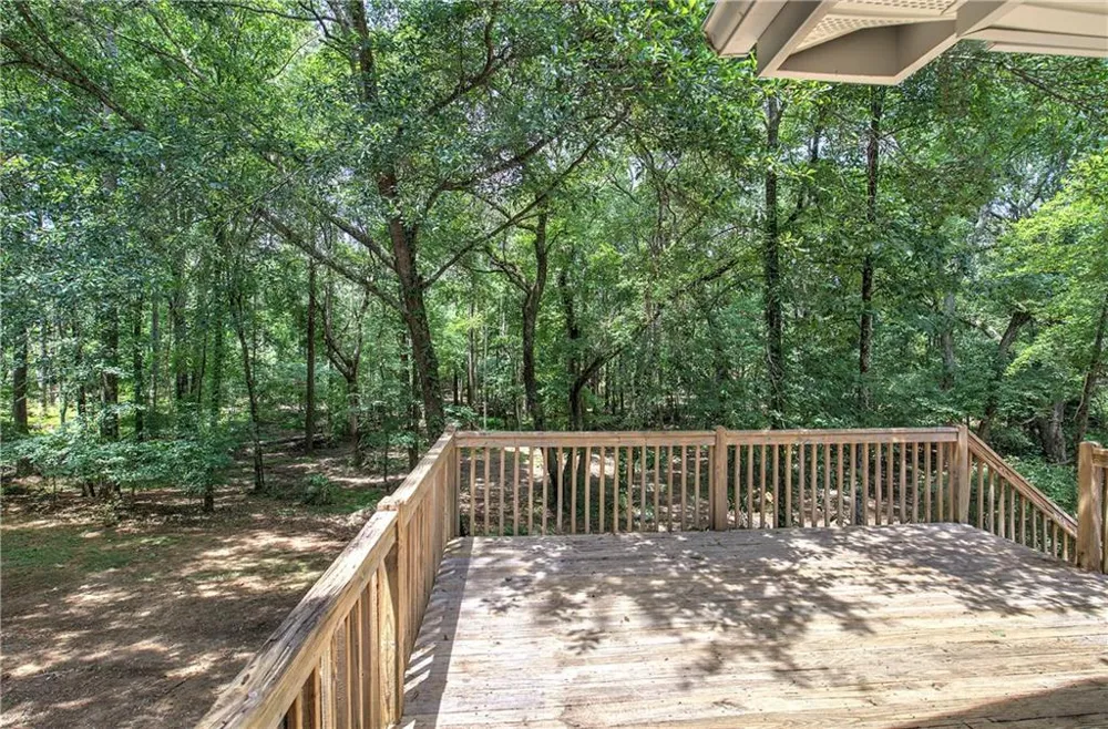 80 Iron Hill Road Taylorsville, GA 30178