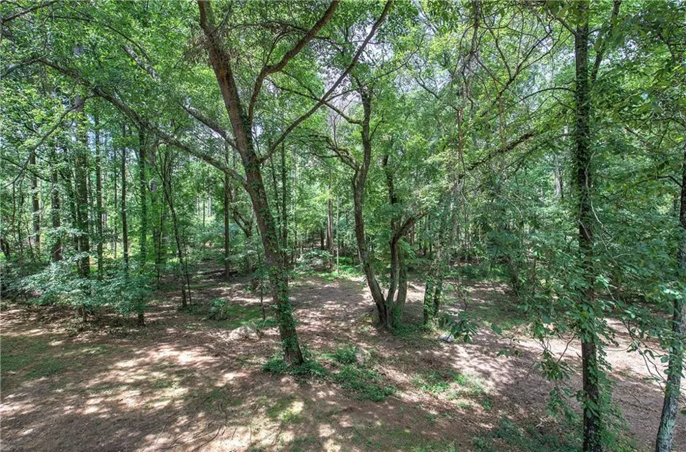 80 Iron Hill Road Taylorsville, GA 30178