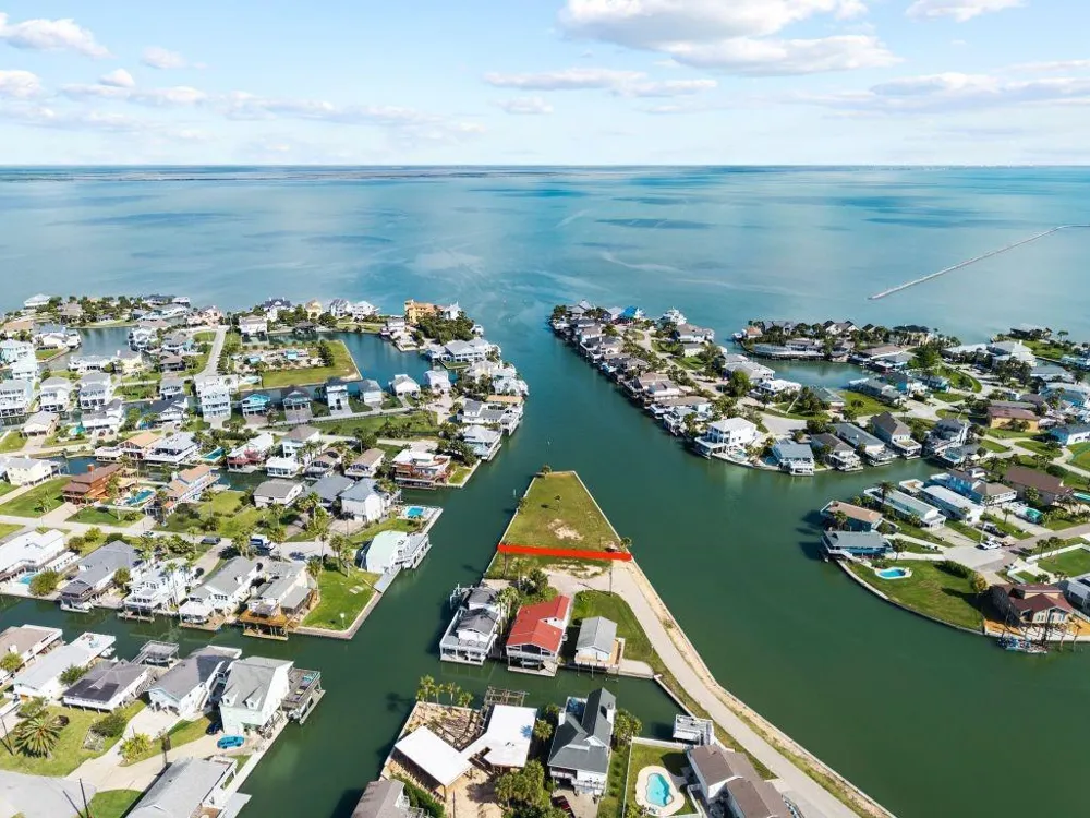 4205 Flamingo Way Jamaica Beach, TX 77554
