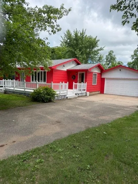 W9538 Cedar Drive