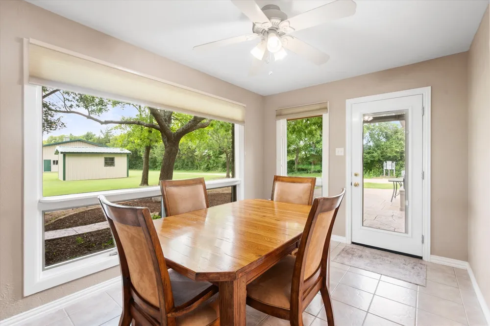 1328 Bear Creek Road Cedar Hill, TX 75104
