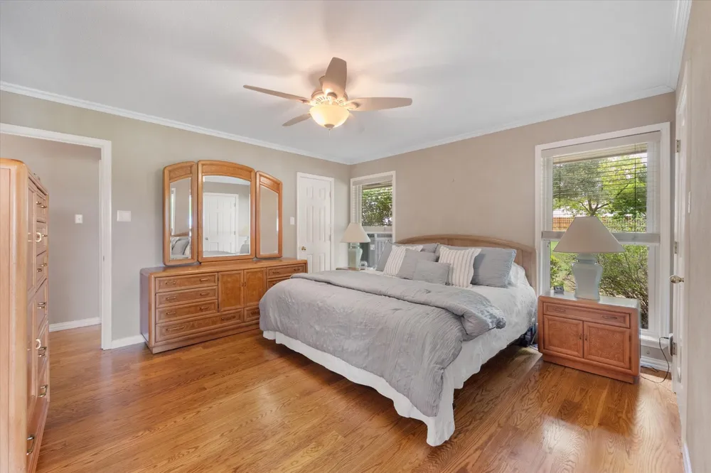 1328 Bear Creek Road Cedar Hill, TX 75104