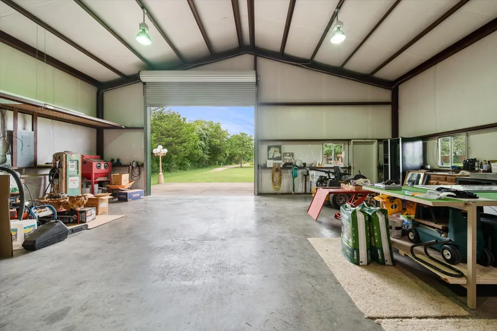 1328 Bear Creek Road Cedar Hill, TX 75104
