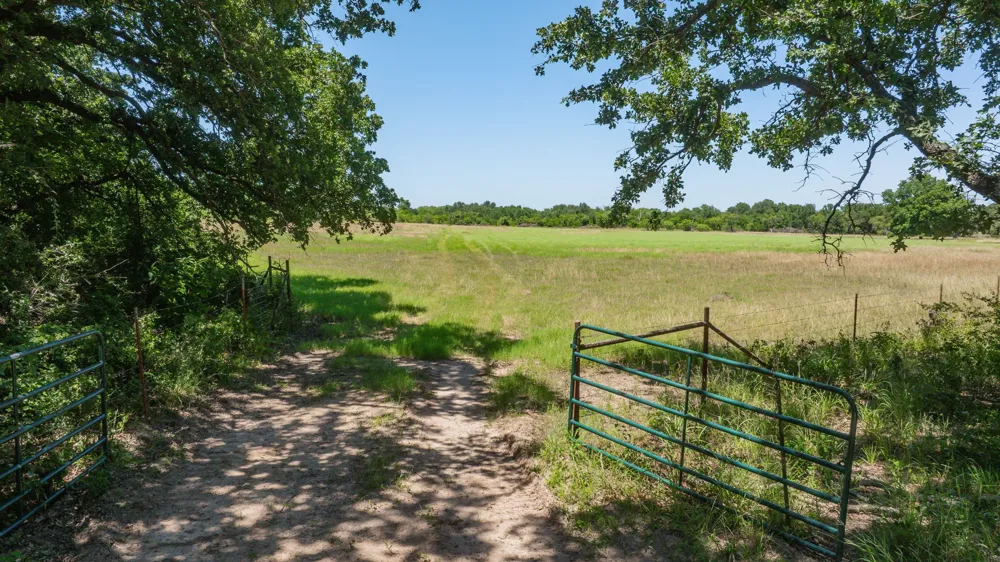 Tr 3 CR 164 Stephenville, TX 76401