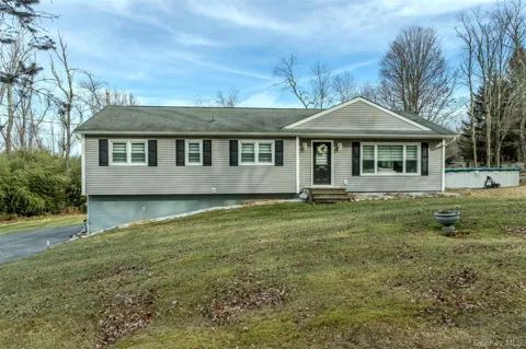 1462 New York Route 17 A