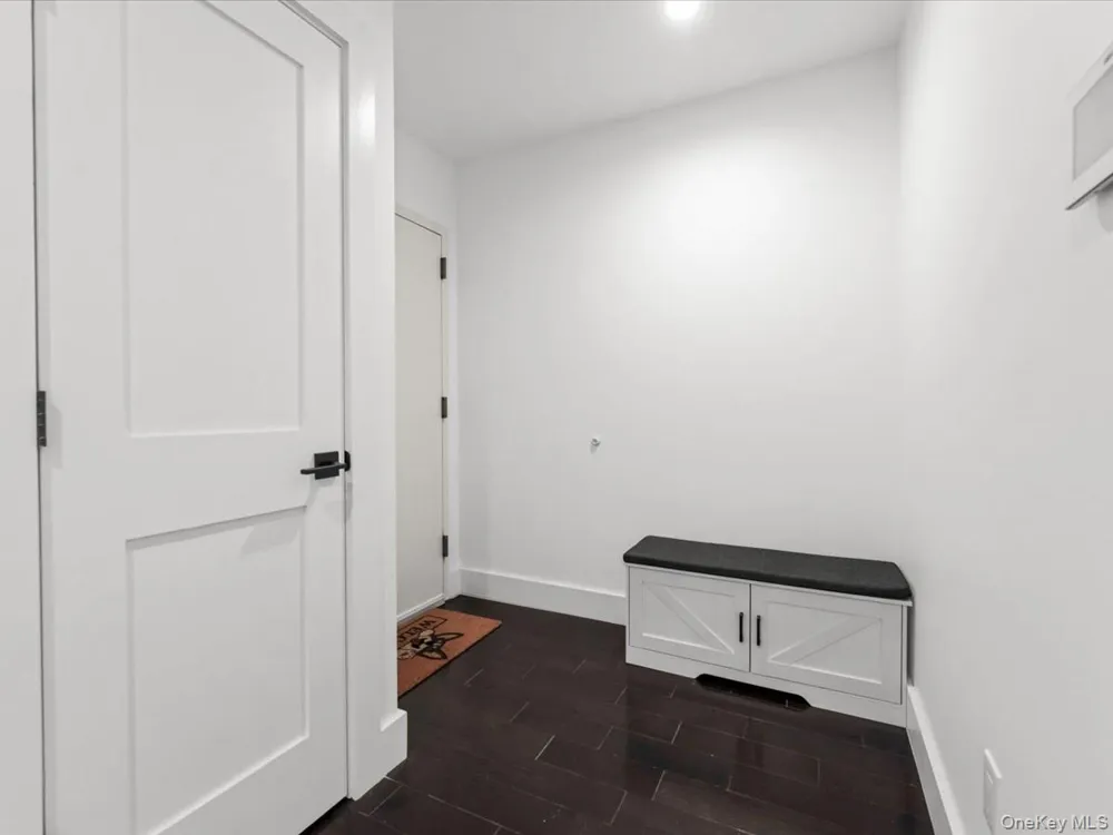 1440 31st Avenue #2F Astoria, NY 11106