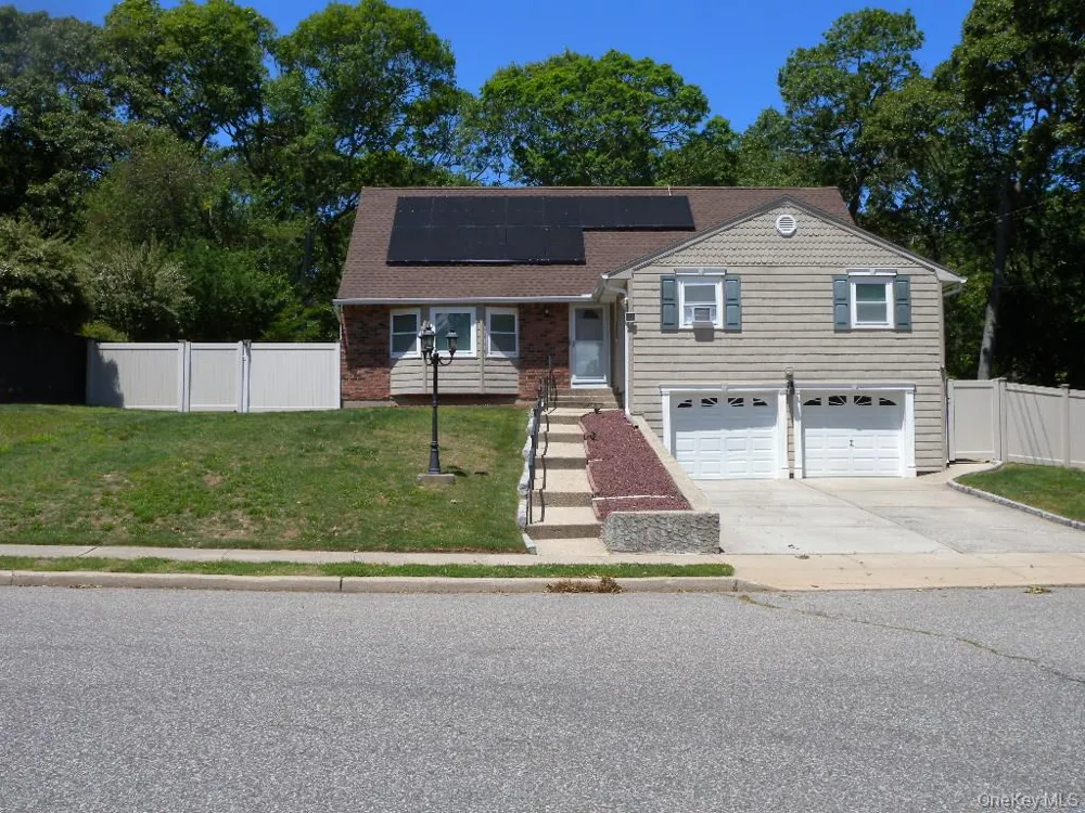 43 Washington Heights Street Selden, NY 11784