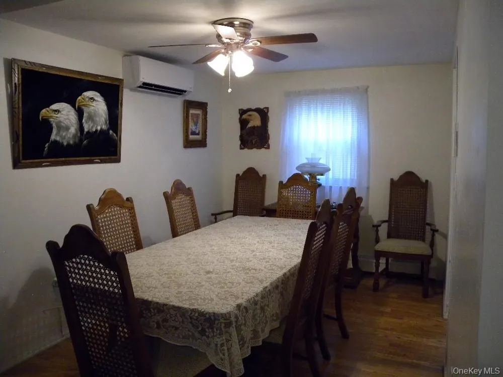 43 Washington Heights Street Selden, NY 11784