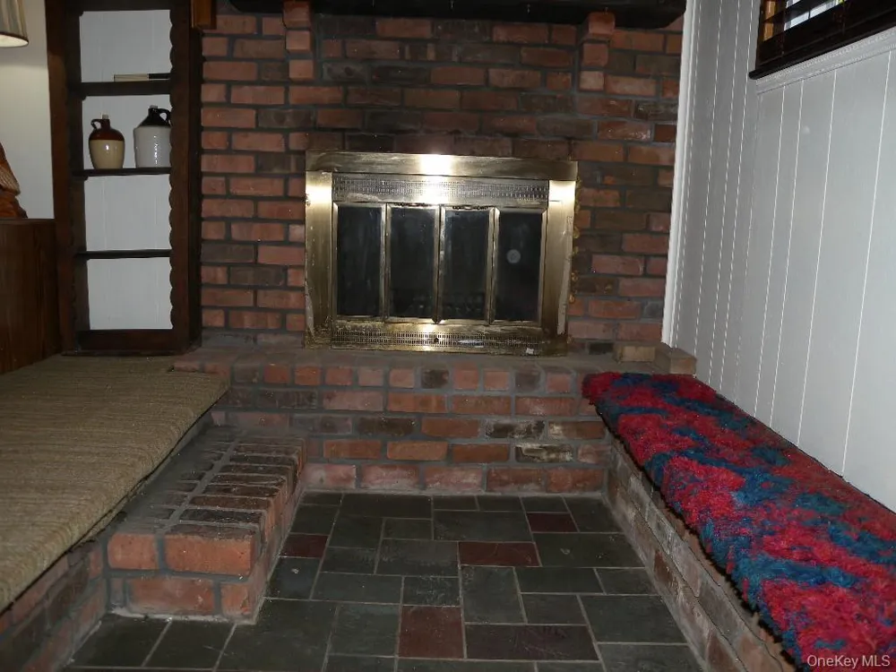 43 Washington Heights Street Selden, NY 11784