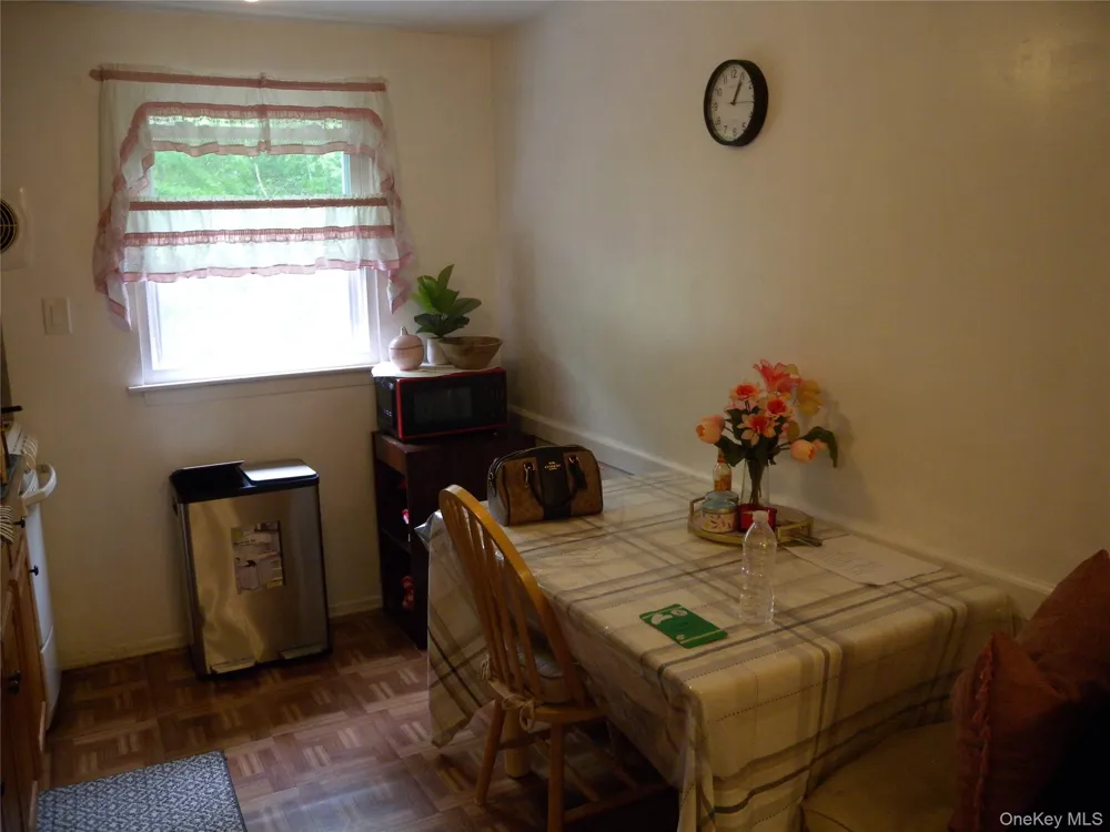 43 Washington Heights Street Selden, NY 11784