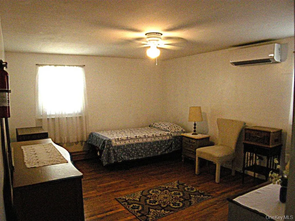 43 Washington Heights Street Selden, NY 11784