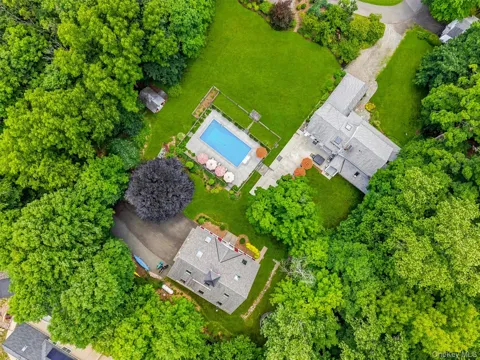 324 Haverstraw Road