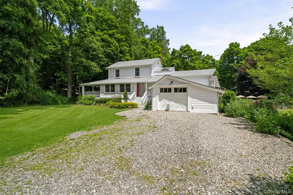 324 Haverstraw Road Suffern, NY 10901