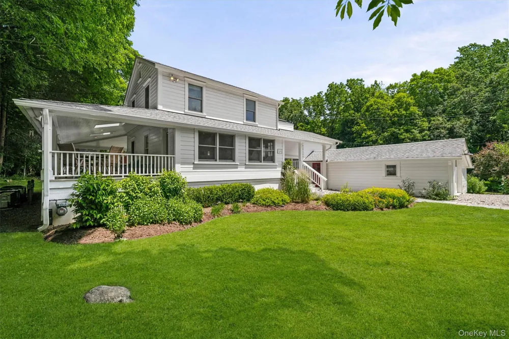 324 Haverstraw Road Suffern, NY 10901
