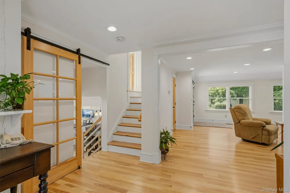 324 Haverstraw Road Suffern, NY 10901