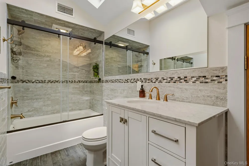 324 Haverstraw Road Suffern, NY 10901