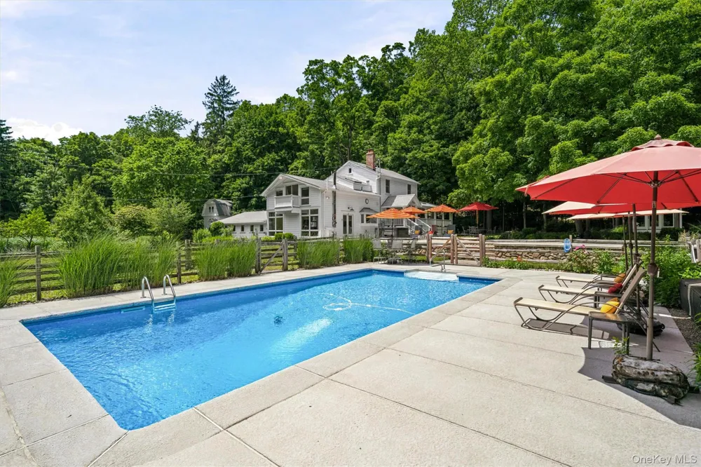 324 Haverstraw Road Suffern, NY 10901