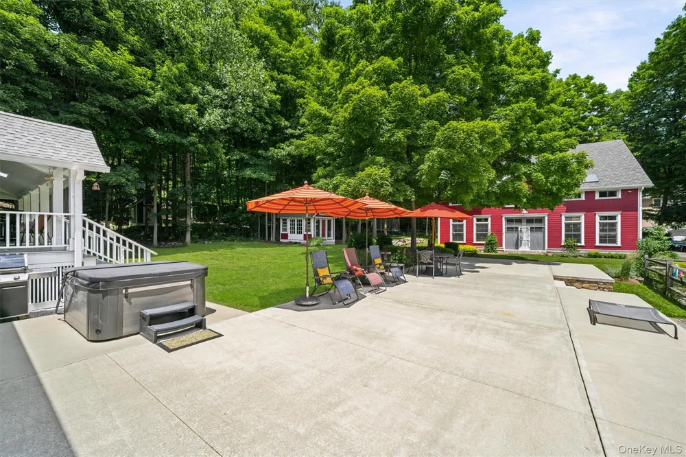 324 Haverstraw Road Suffern, NY 10901