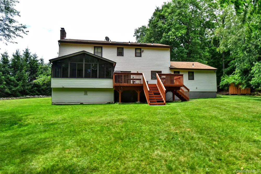 19 Church Road Suffern, NY 10901