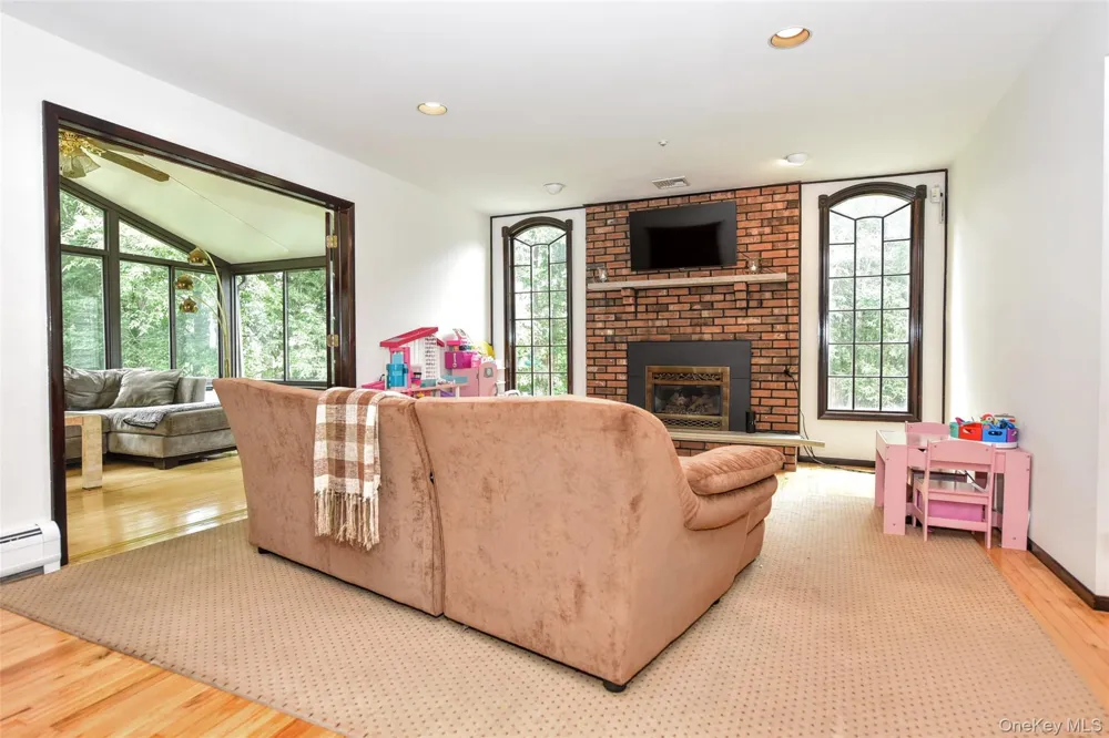 19 Church Road Suffern, NY 10901