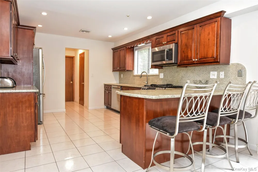 19 Church Road Suffern, NY 10901