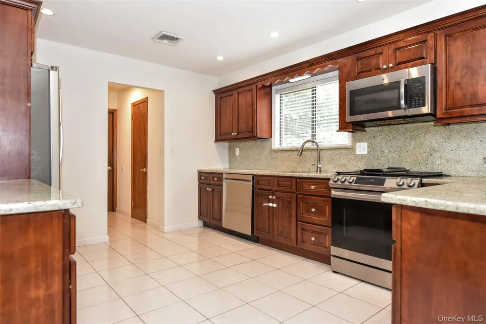 19 Church Road Suffern, NY 10901