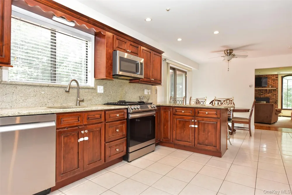 19 Church Road Suffern, NY 10901