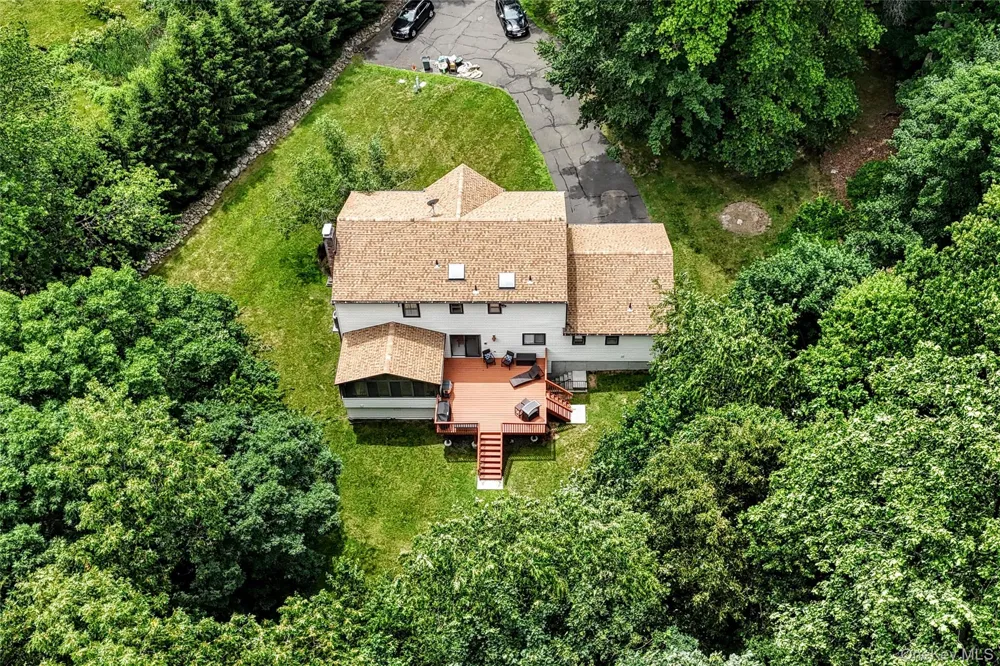 19 Church Road Suffern, NY 10901