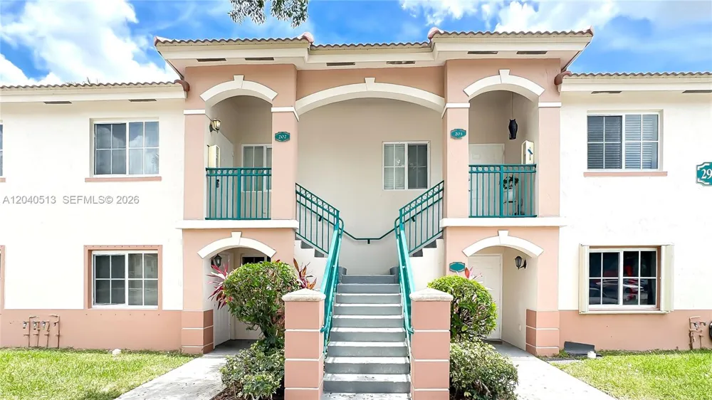 2930 SE 13th Ave #202-52 Homestead, FL 33035