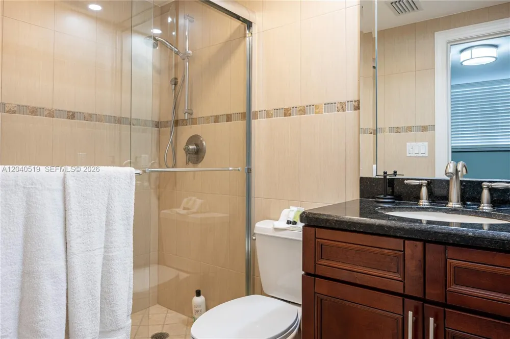 4001 S Ocean Dr #9J Hollywood, FL 33019