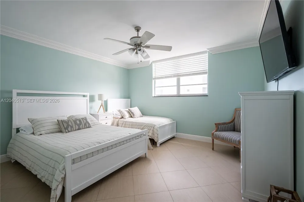 4001 S Ocean Dr #9J Hollywood, FL 33019