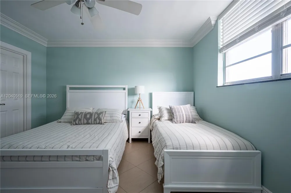 4001 S Ocean Dr #9J Hollywood, FL 33019