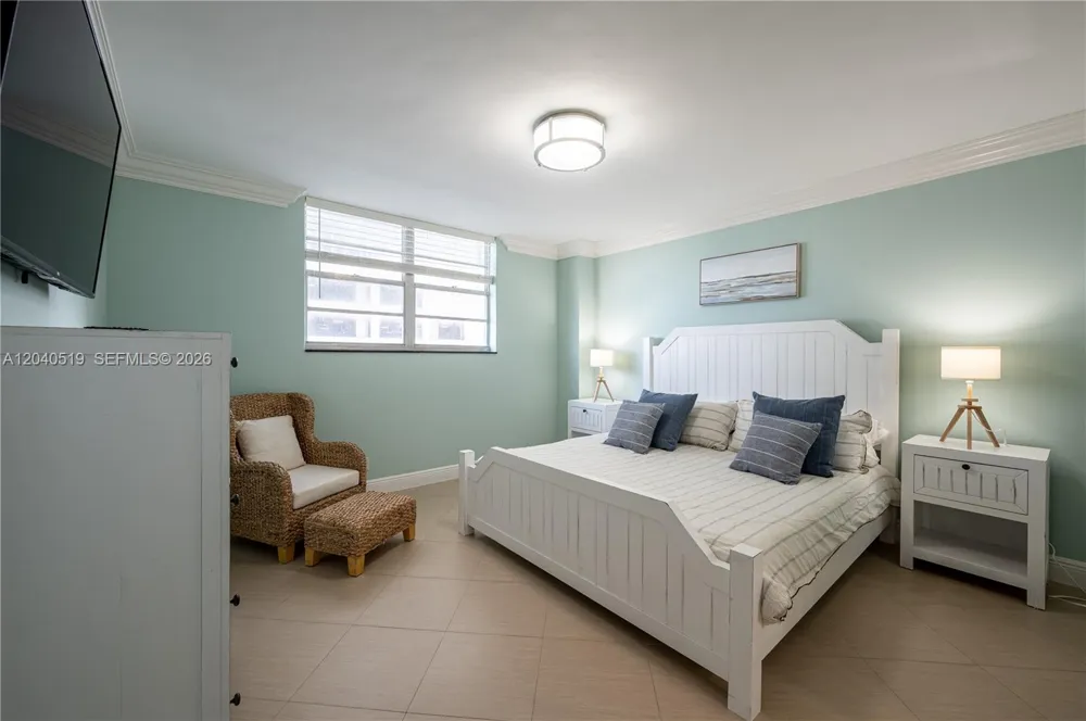 4001 S Ocean Dr #9J Hollywood, FL 33019