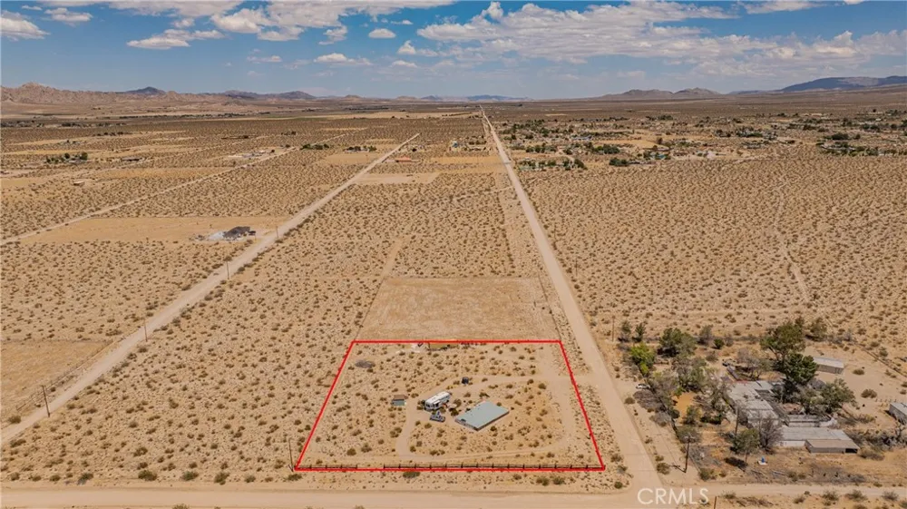 35330 Foothill Rd Lucerne Valley, CA 92356