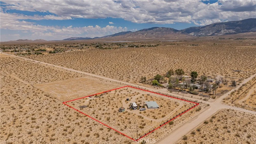 35330 Foothill Rd Lucerne Valley, CA 92356