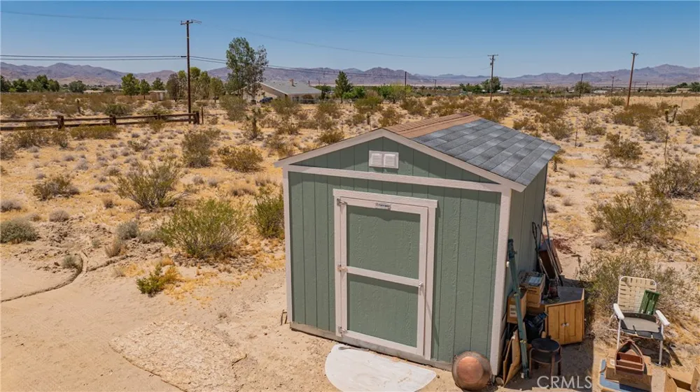 35330 Foothill Rd Lucerne Valley, CA 92356