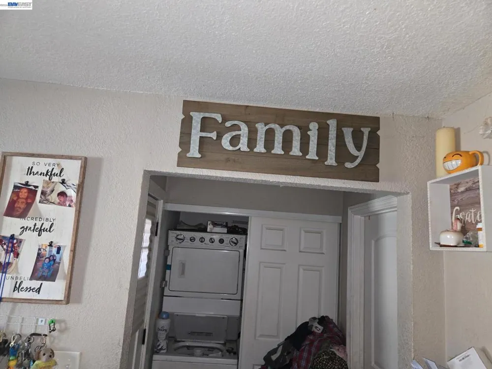 1409 Pennsylvania Richmond, CA 94801