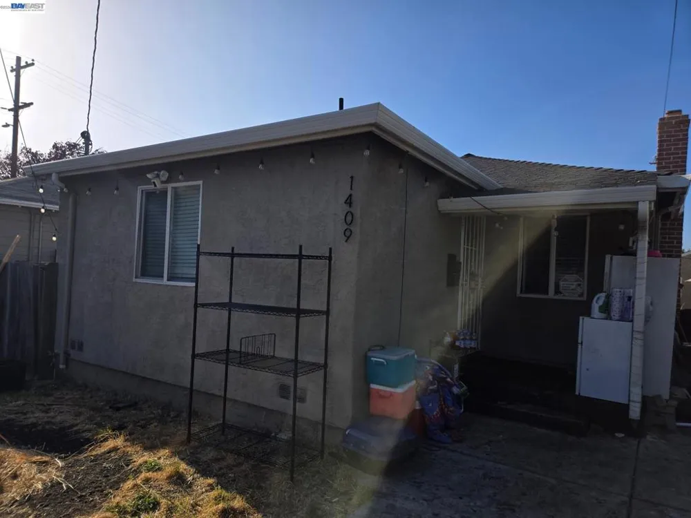 1409 Pennsylvania Richmond, CA 94801