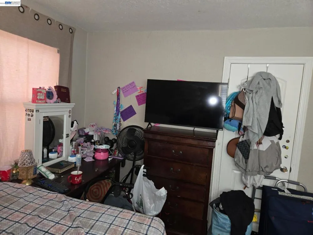 1409 Pennsylvania Richmond, CA 94801
