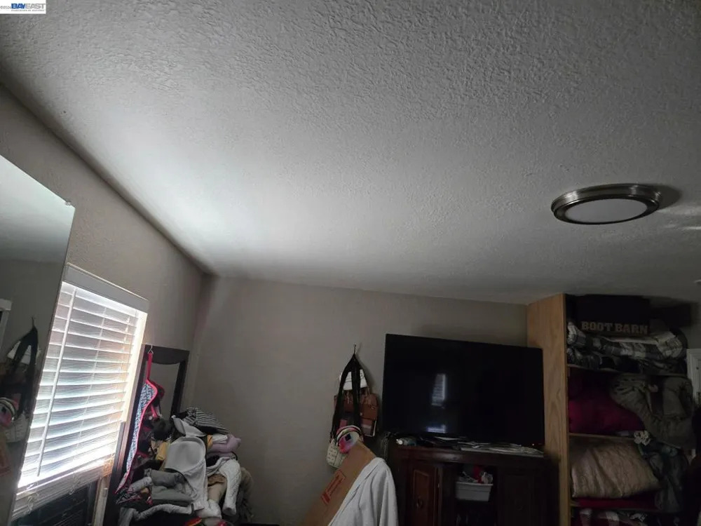 1409 Pennsylvania Richmond, CA 94801