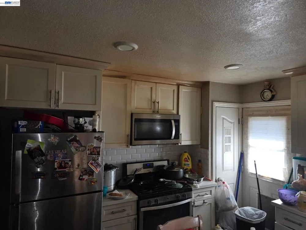 1409 Pennsylvania Richmond, CA 94801